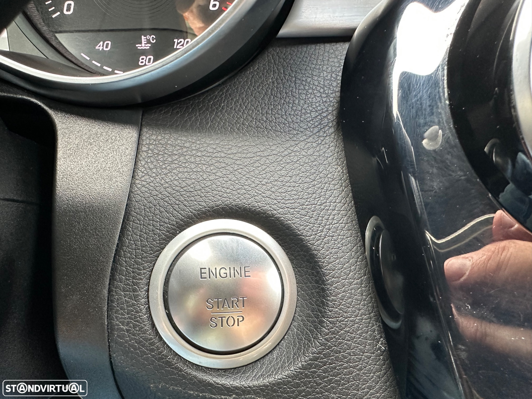 Mercedes-Benz GLC 220 - 42