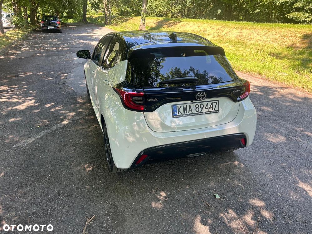 Toyota Yaris Hybrid 1.5 Executive - 9