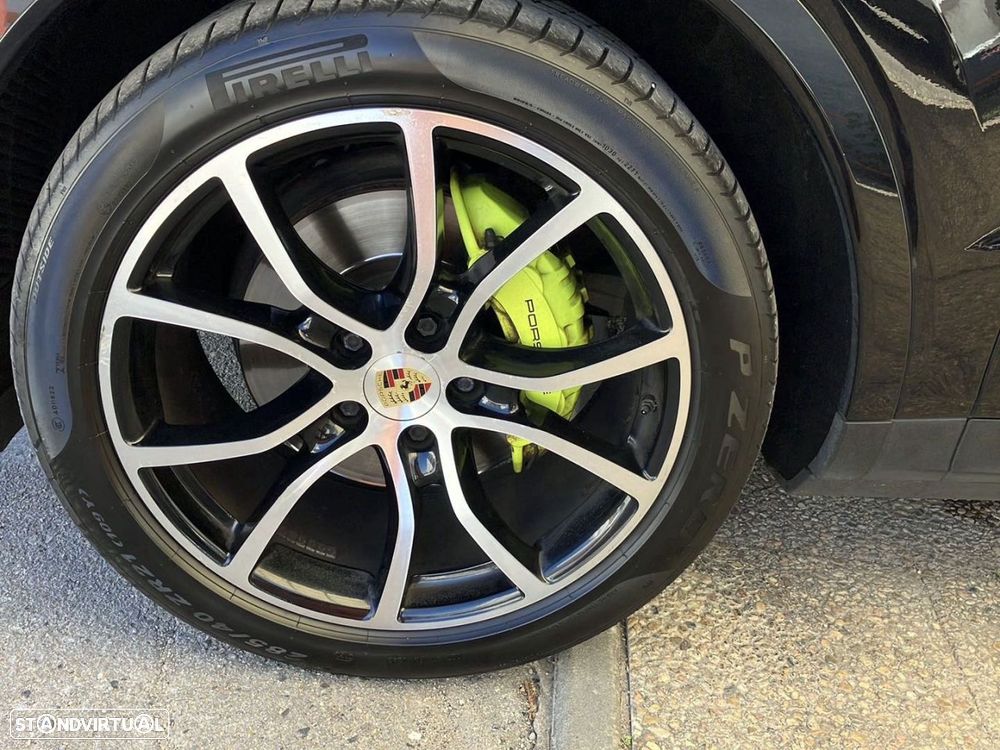 Porsche Cayenne E-Hybrid - 24