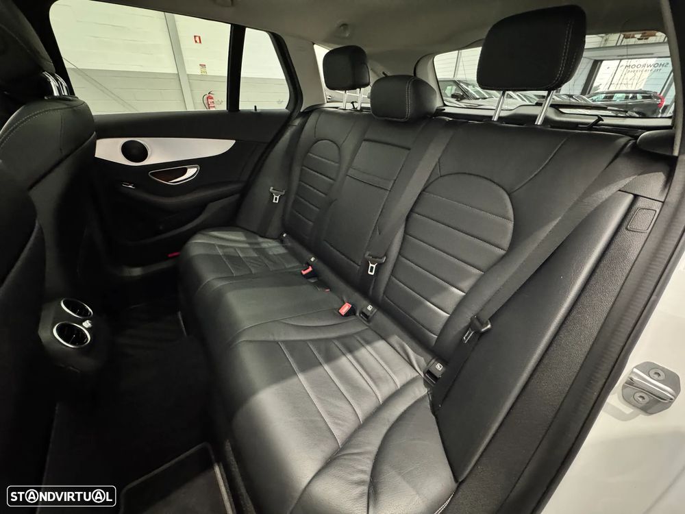 Mercedes-Benz C 300 de Edition - 30