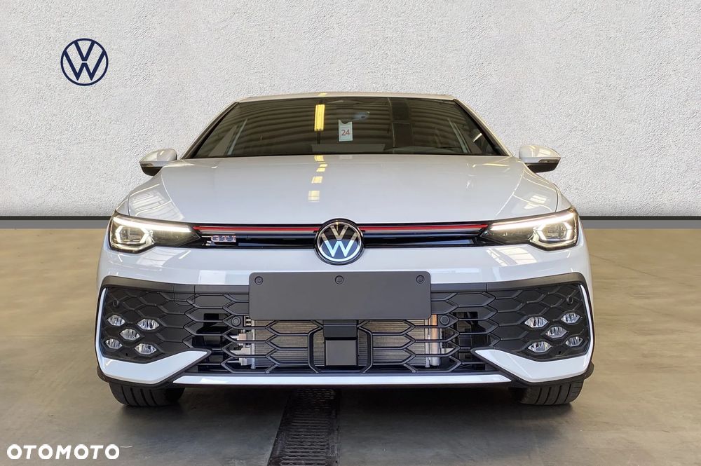Volkswagen Golf - 9