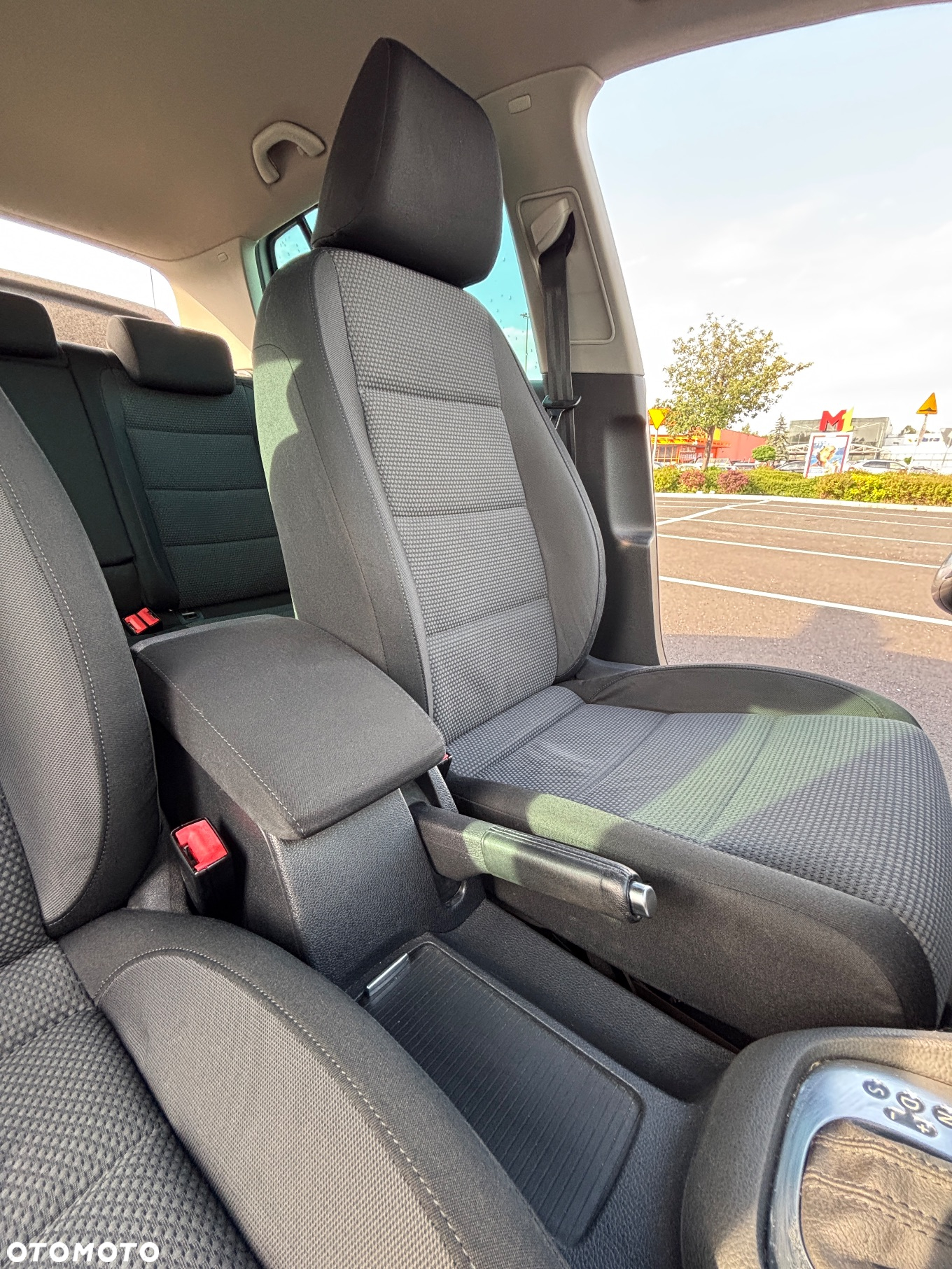Volkswagen Golf - 15