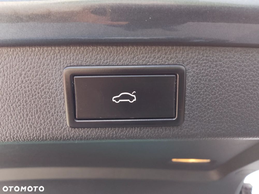 Skoda Superb 1.5 TSI Ambition - 28