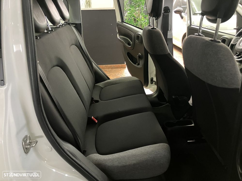 Fiat Panda 1.0 Hybrid City Life - 12