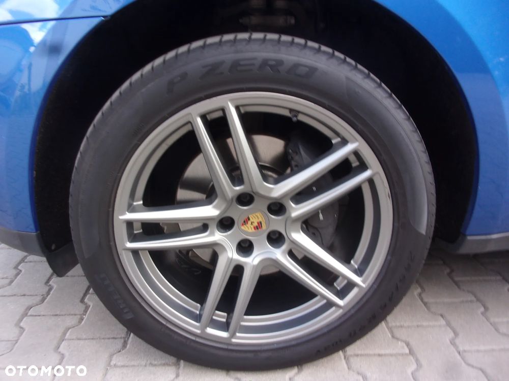 Porsche Macan - 22