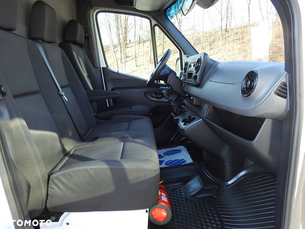 Mercedes-Benz SPRINTER 314 FURGON CHŁODNIA  4*C TEMPOMAT KLIMATYZACJA  140KM - 40