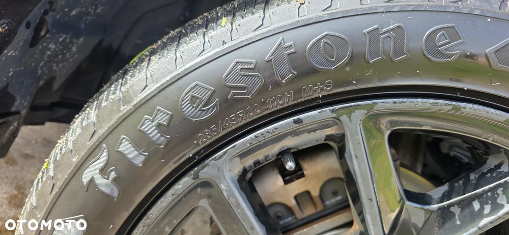 Dodge RAM 5.7 4x4 - 10