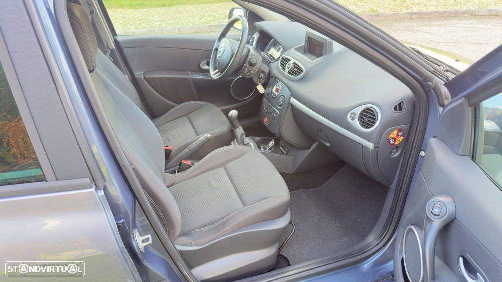 Renault Clio 1.2 TCE Dynamique S - 15