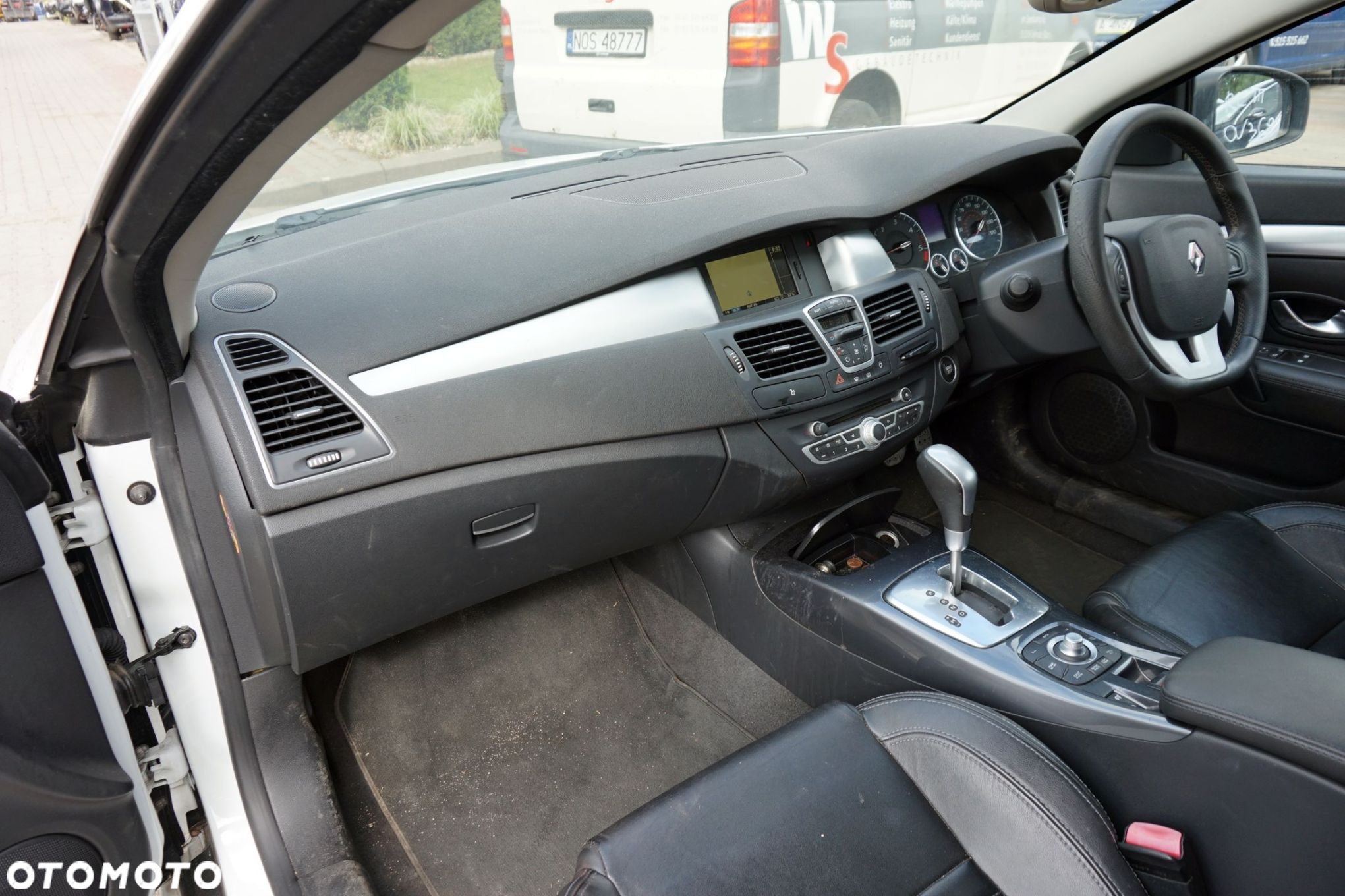 RENAULT LAGUNA III PH1 COUPE 2011 OV369 3.0 DCI V6 V9X891 235KM AJ0006 BIAŁY na części - 10