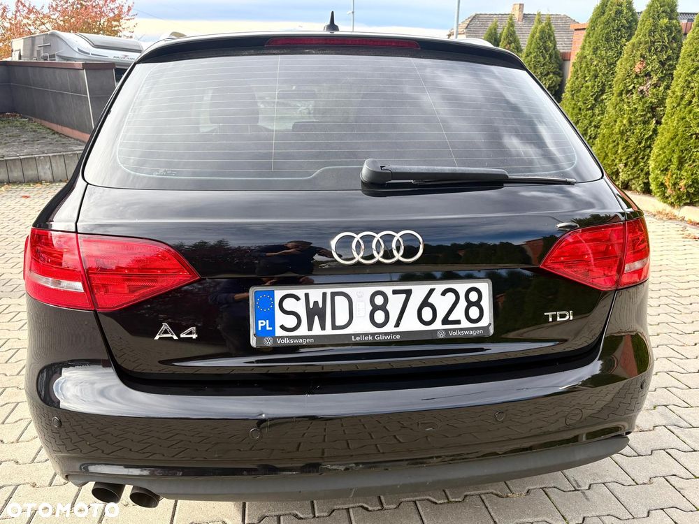 Audi A4 Avant - 5