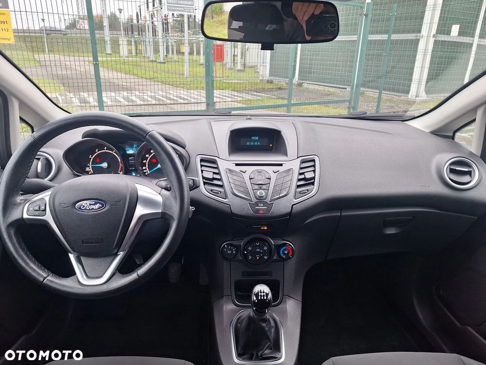 Ford Fiesta 1.25 Titanium - 14