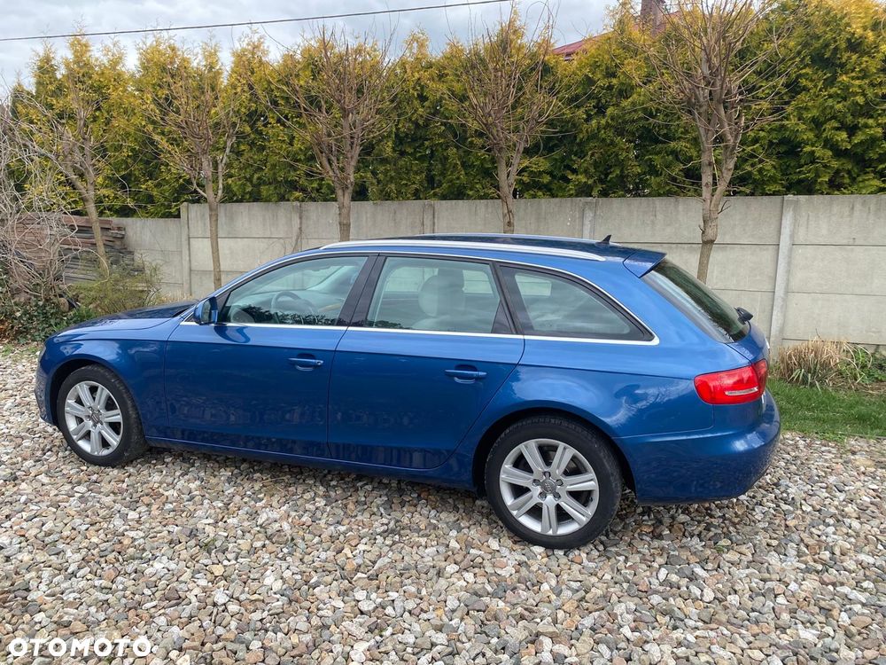 Audi A4 Avant - 3