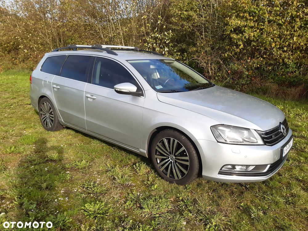 Volkswagen Passat 2.0 TDI Highline R-Style - 2