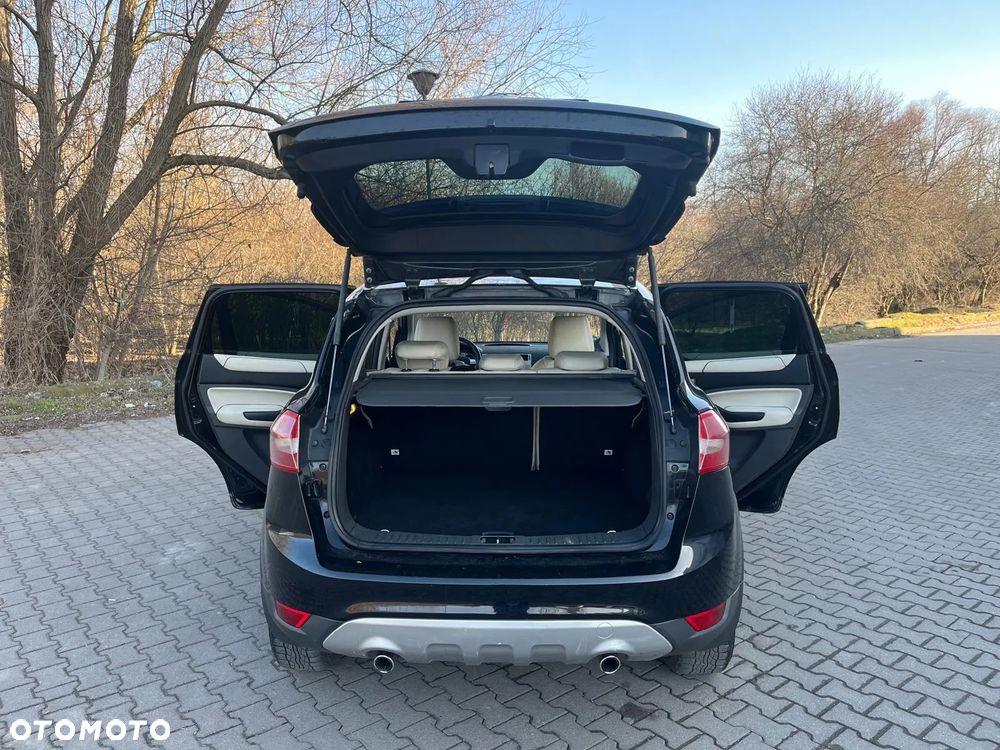 Ford Kuga 2.0 TDCi 2x4 Champions Edition - 19