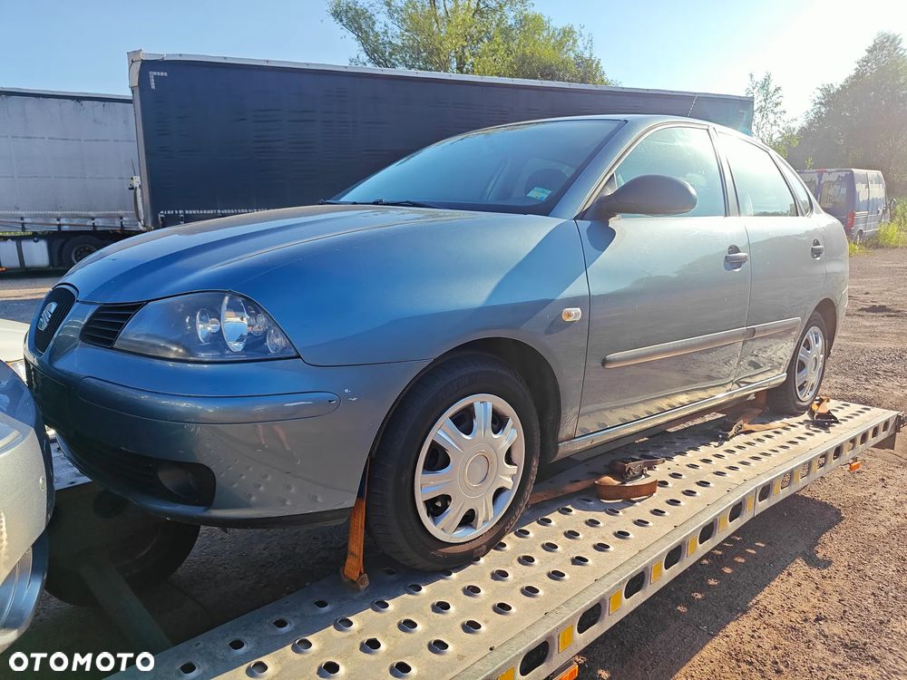 Seat Ibiza 1.4 16V Comfort Edition - 2