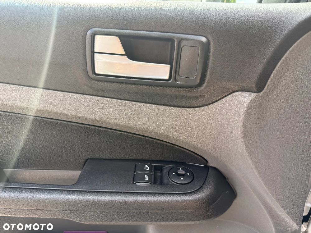 Ford Focus 1.6 16V Silver Magic - 11