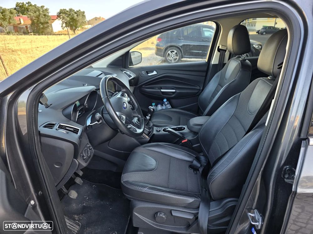 Ford Kuga 2.0 TDCi Titanium - 11