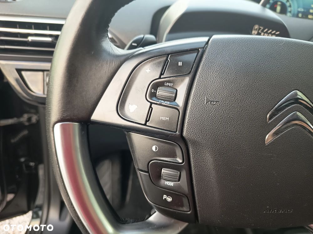 Citroën C4 Grand Picasso BlueHDi 150 Exclusive - 19