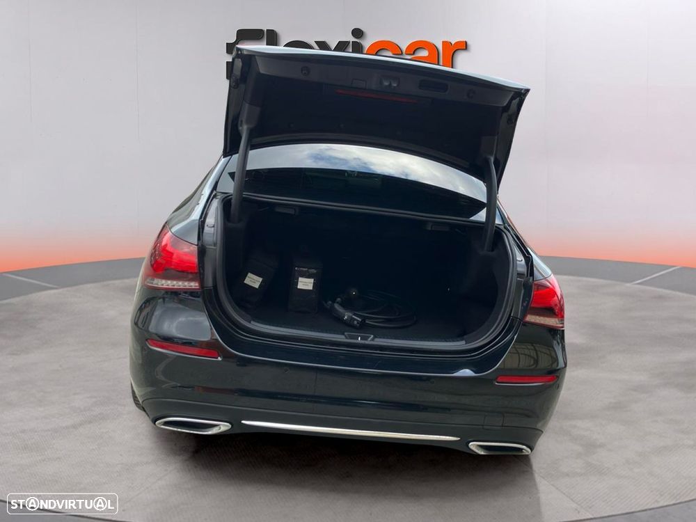 Mercedes-Benz A 250 Limousine - 25