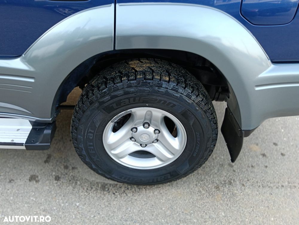 Toyota Land Cruiser 90 TD4-D - 38