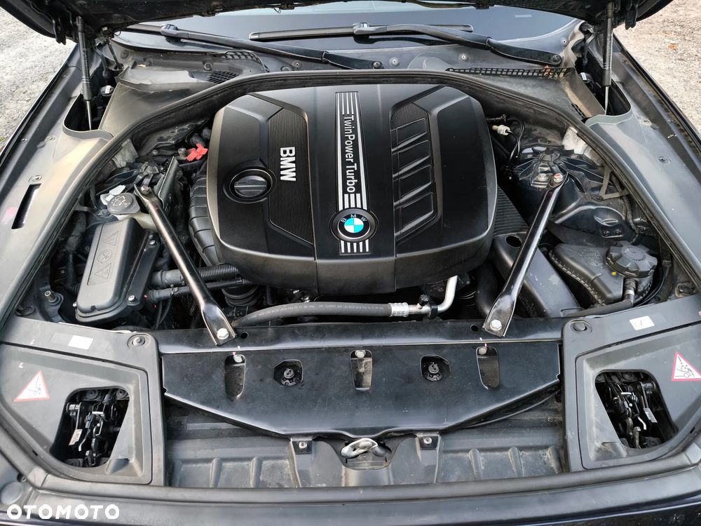 BMW Seria 5 520d Modern Line - 10