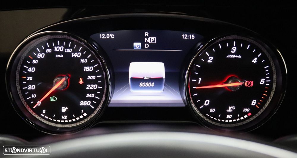 Mercedes-Benz E 220 d Exclusive - 17