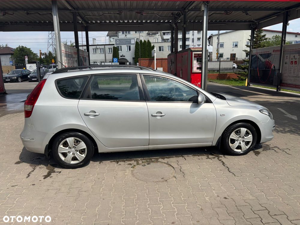 Hyundai i30 1.6 CRDi Base - 2