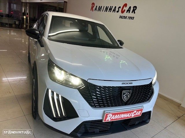 Peugeot 2008 1.2 PureTech Allure Pack - 2