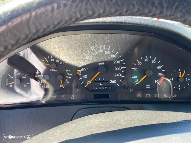 Mercedes-Benz SL 300 - 15