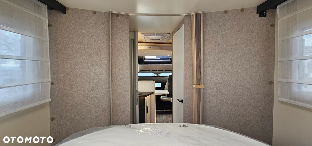 McLOUIS MC4 379 - 26