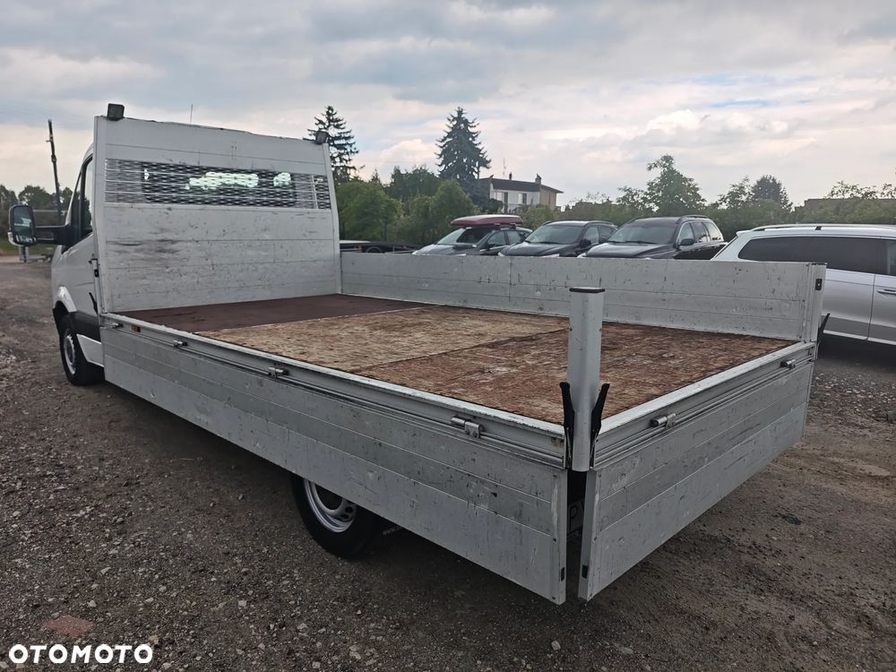 Volkswagen Crafter - 11
