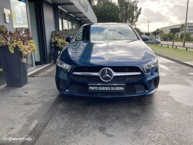 Mercedes-Benz A 180 d Style Plus - 2