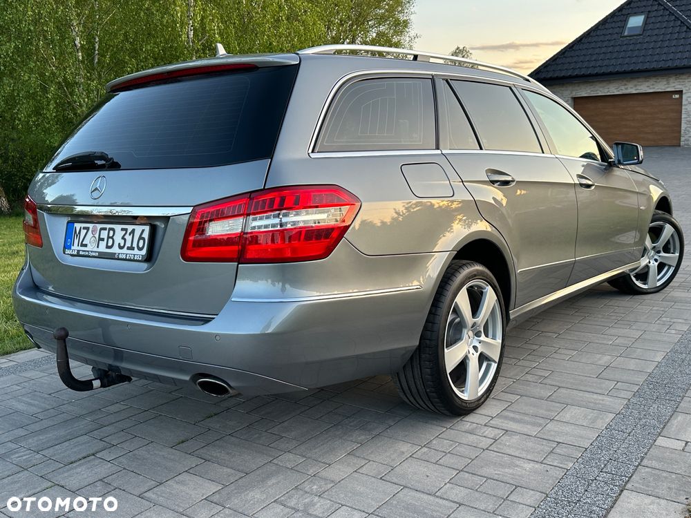 Mercedes-Benz Klasa E 350 CDI 4-Matic BlueEff Avantgarde - 4