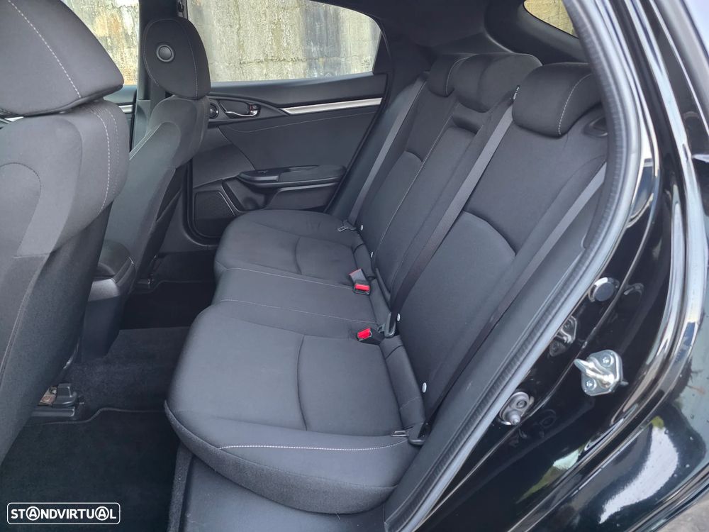 Honda Civic 1.0 i-VTEC Executive Premium - 5