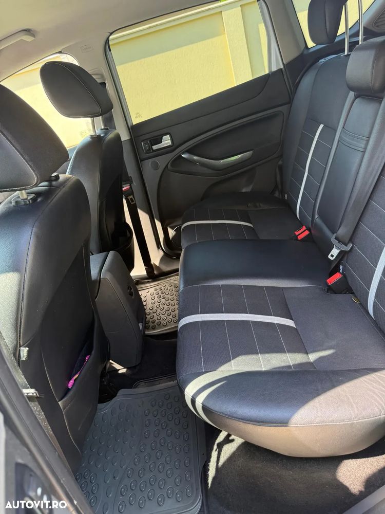 Ford Kuga 2.0 TDCi 4WD Titanium - 8