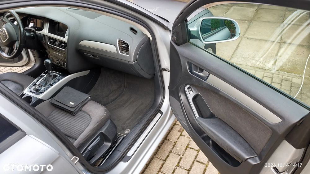 Audi A4 Avant - 10