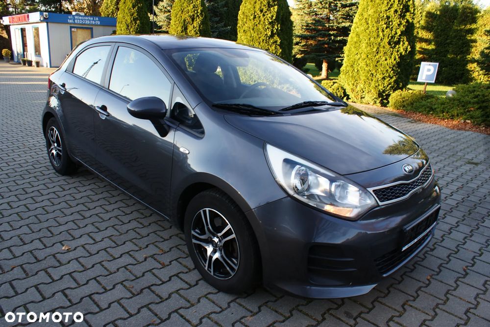Kia Rio 1.4 Edition 7 - 16