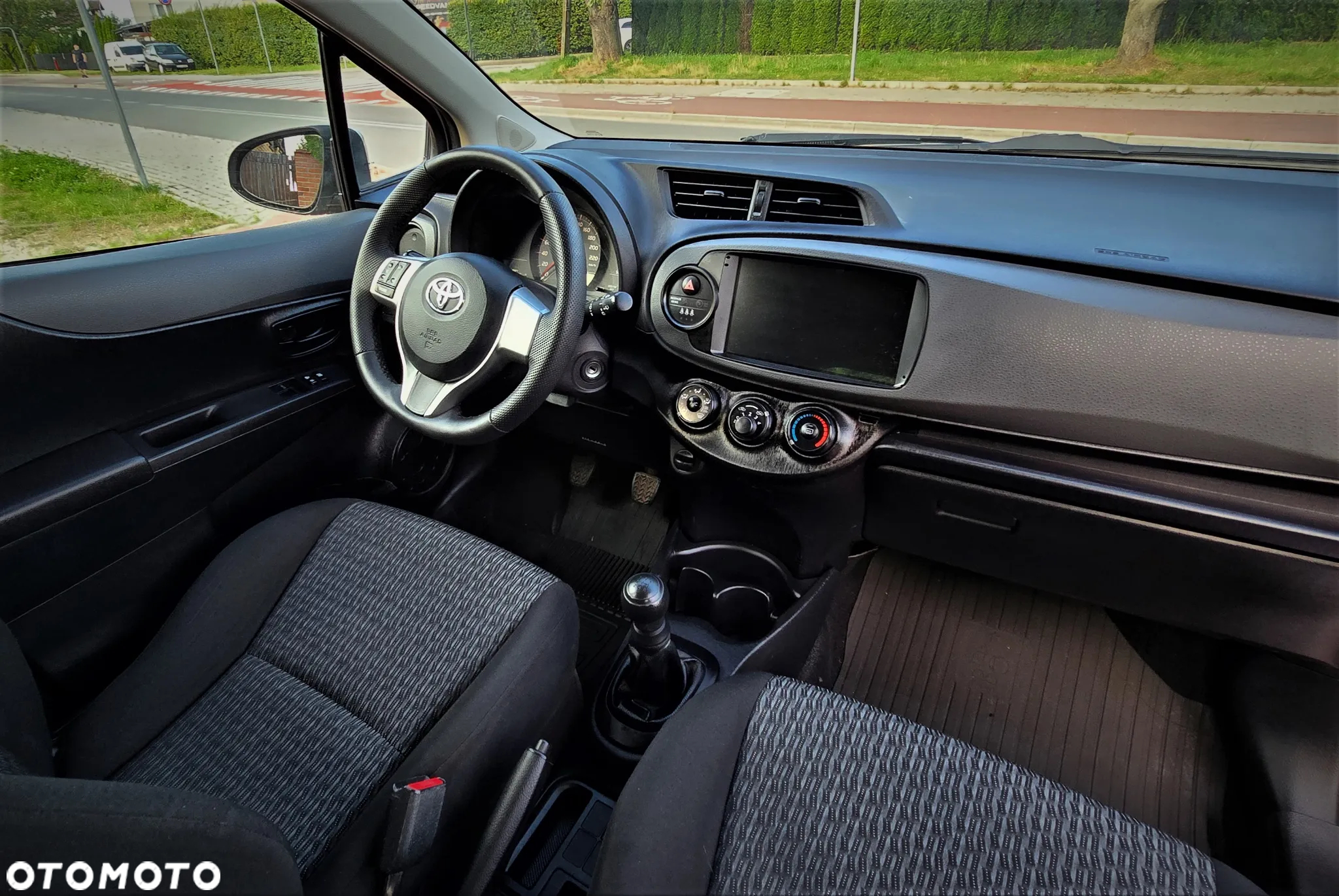 Toyota Yaris 1.0 VVT-i Luna - 21