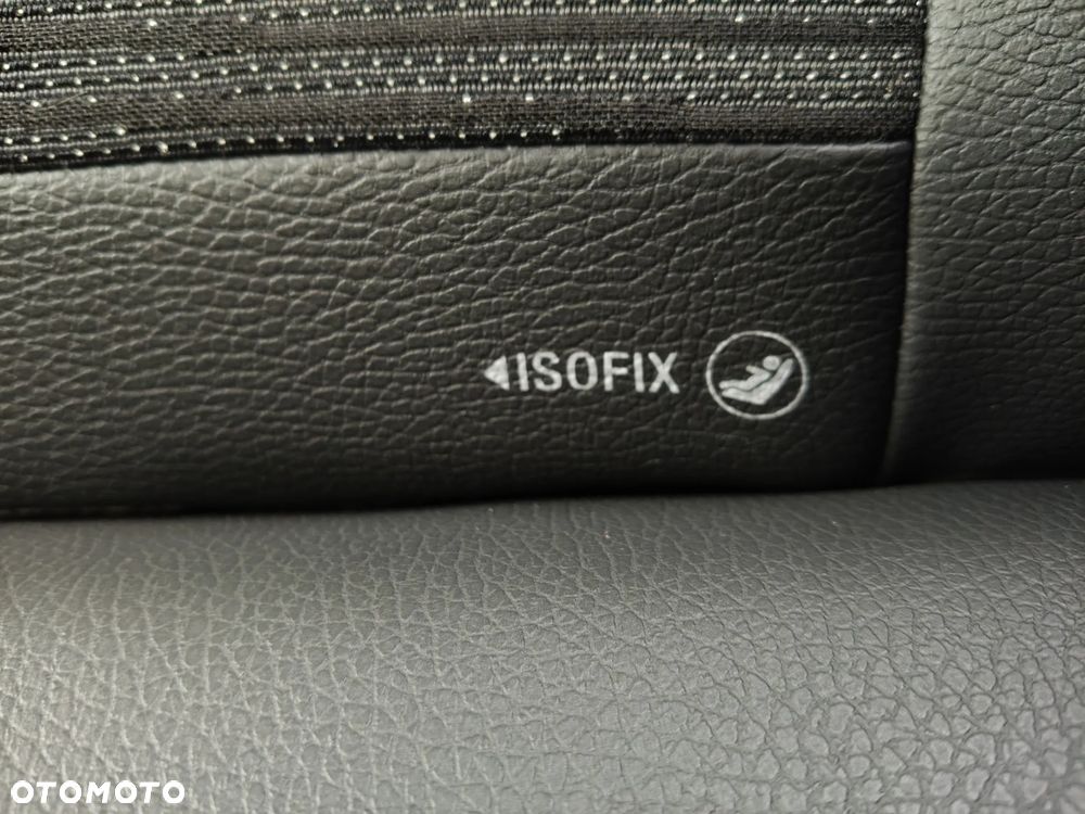 Opel Corsa 1.4 16V Energy - 14