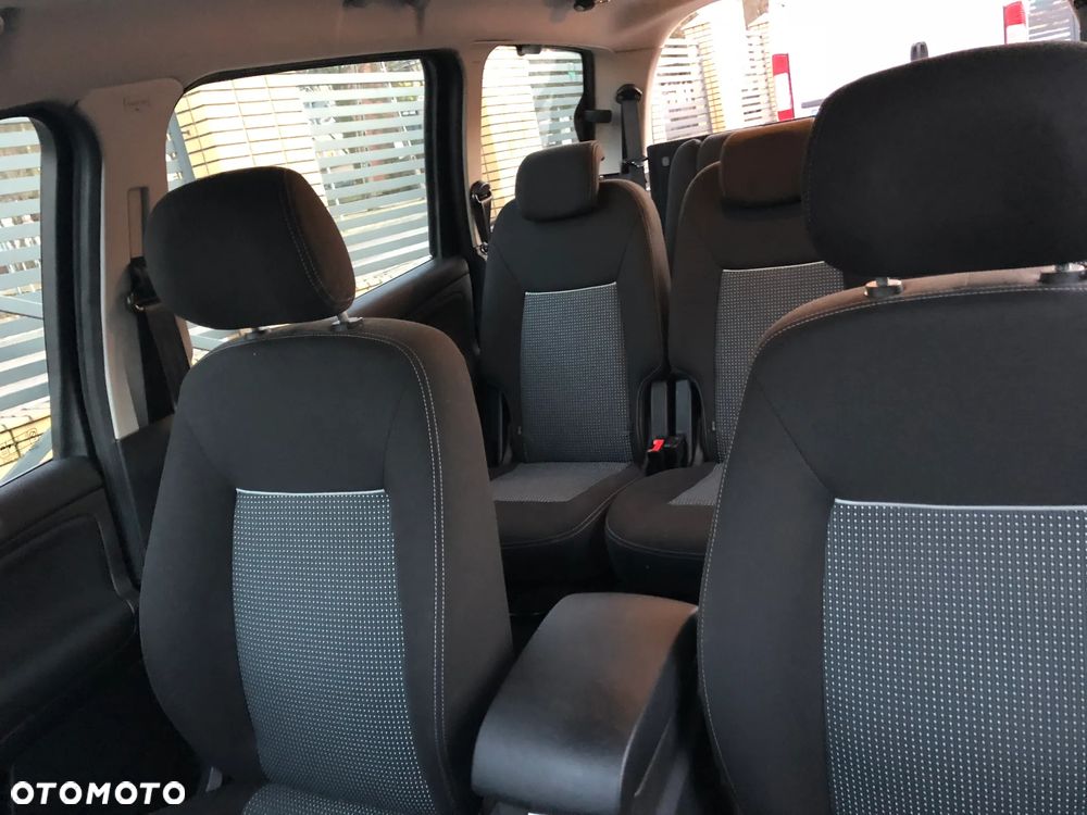 Ford Galaxy 1.6 TDCi Gold X - 18