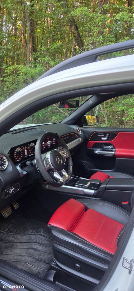 Mercedes-Benz GLB AMG 35 4-Matic - 30