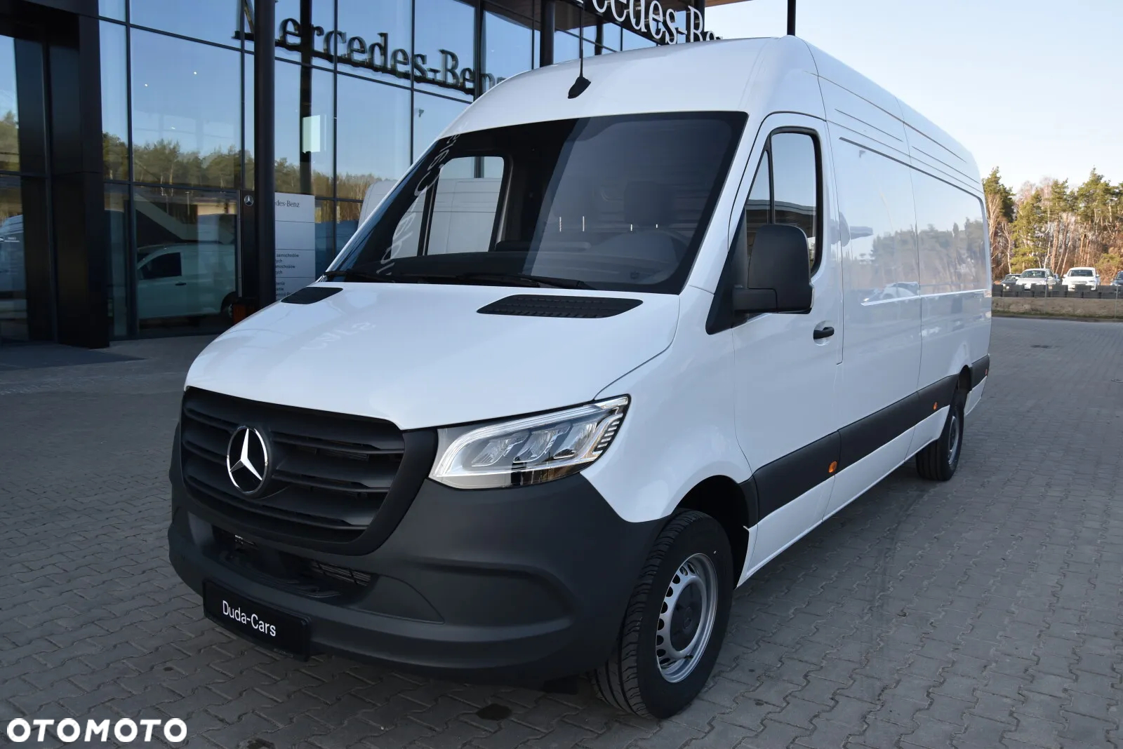 Mercedes-Benz Sprinter - 2