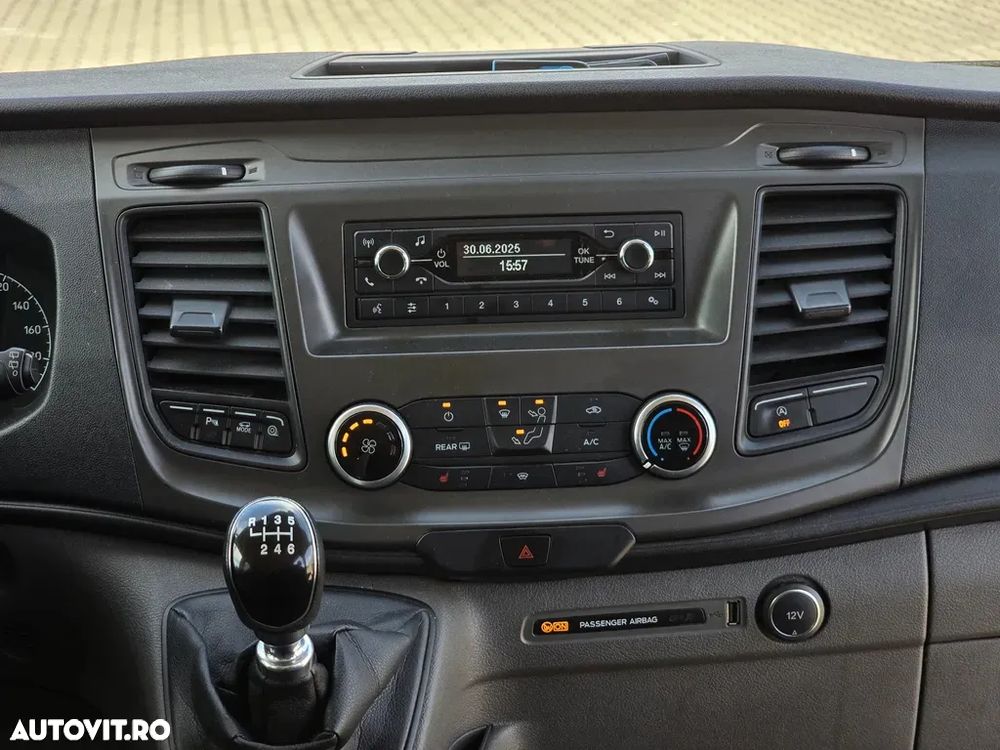 Ford Transit - 8