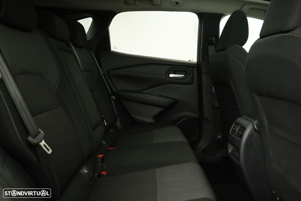 Nissan Qashqai 1.3 DIG-T N-Connecta LED Xtronic - 22