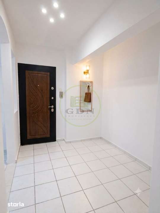 3 camere • Ștrand • Parter • Balcon lung • Animale mici accep — fotografia 1