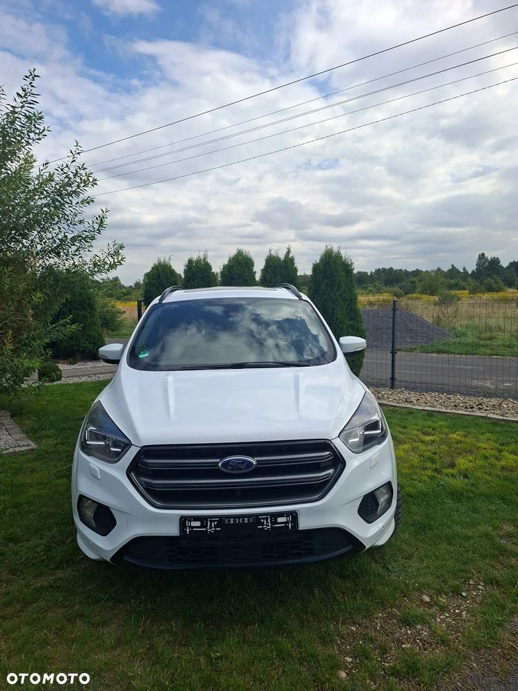 Ford Kuga - 17