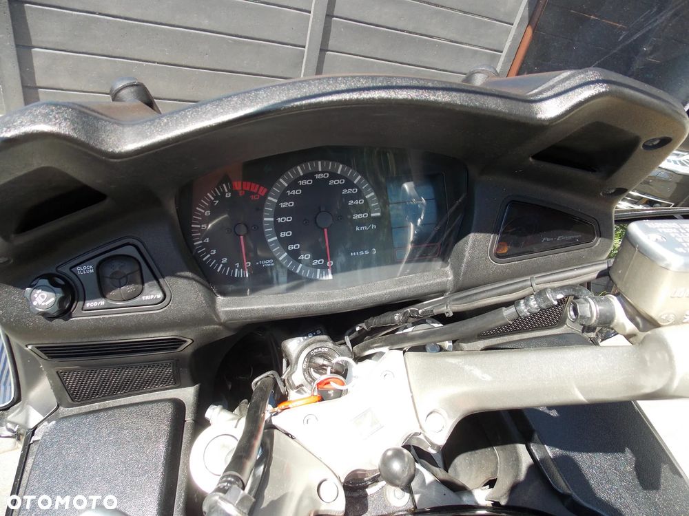 Honda ST - 11