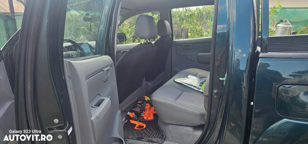 Toyota HILUX - 2