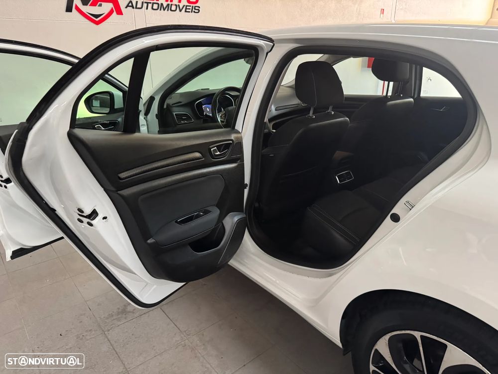 Renault Mégane 1.5 dCi Confort - 22