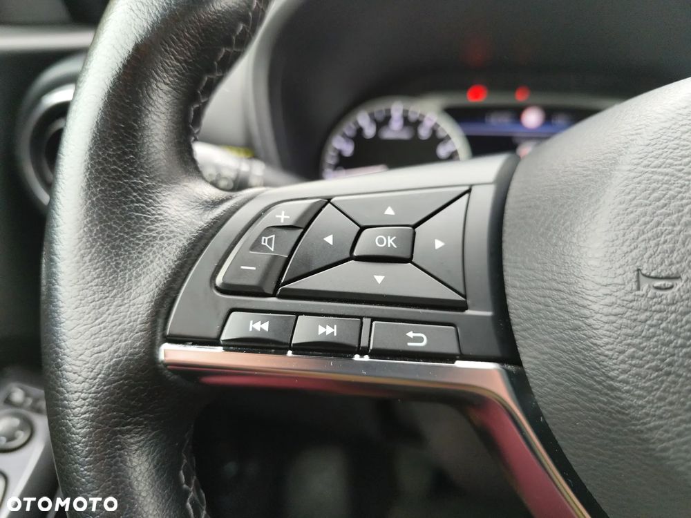 Nissan Juke 1.0 DIG-T Kiiro - 19